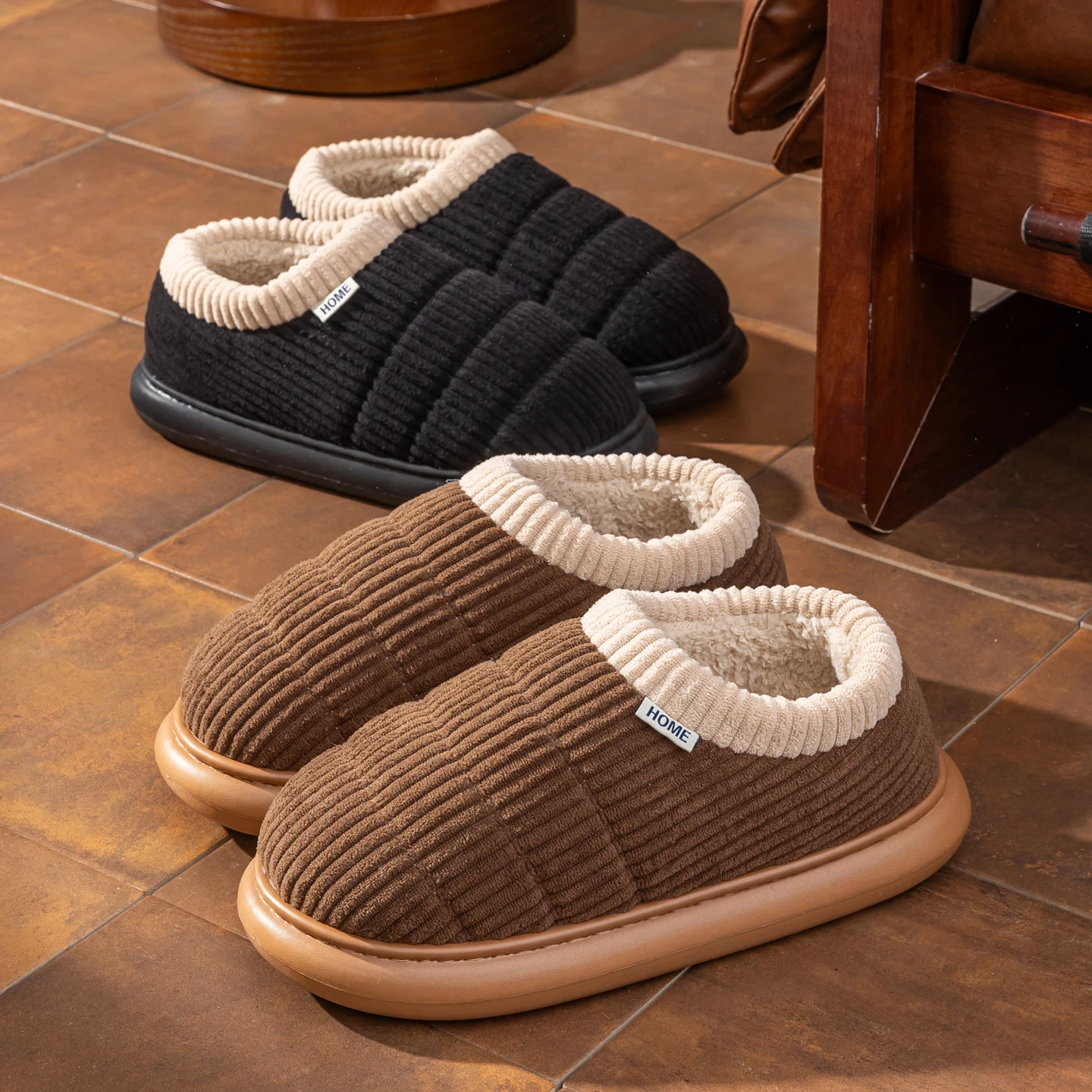 Non-Slip Winter Slippers for Men, Fleece-Lined Thermal Indoor/Outdoor House Shoes, Thick Breathable Comfort with Heel Cover
Non-Slip Winter Slippers for Men, Fleece-Lined Thermal Indoor/Outdoor House Shoes, Thick Breathable Comfort with Heel Cover