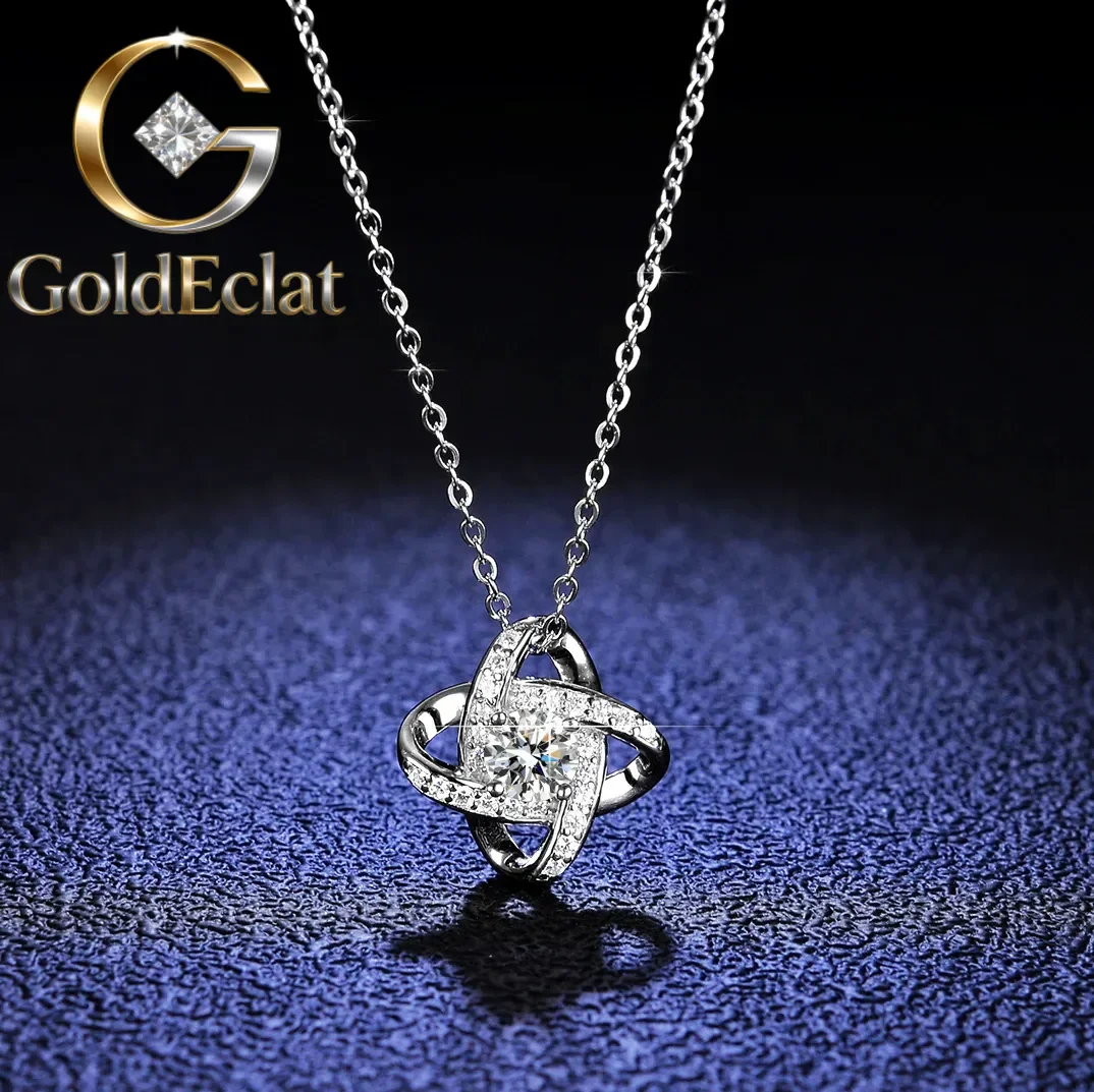 GoldEclat Luxury 1 Carat Moissanite in White Gold Four - leaf Windmill Clavicle Chain Necklace, Ideal for Women
GoldEclat Luxury 1 Carat Moissanite in White Gold Four - leaf Windmill Clavicle Chain Necklace, Ideal for Women