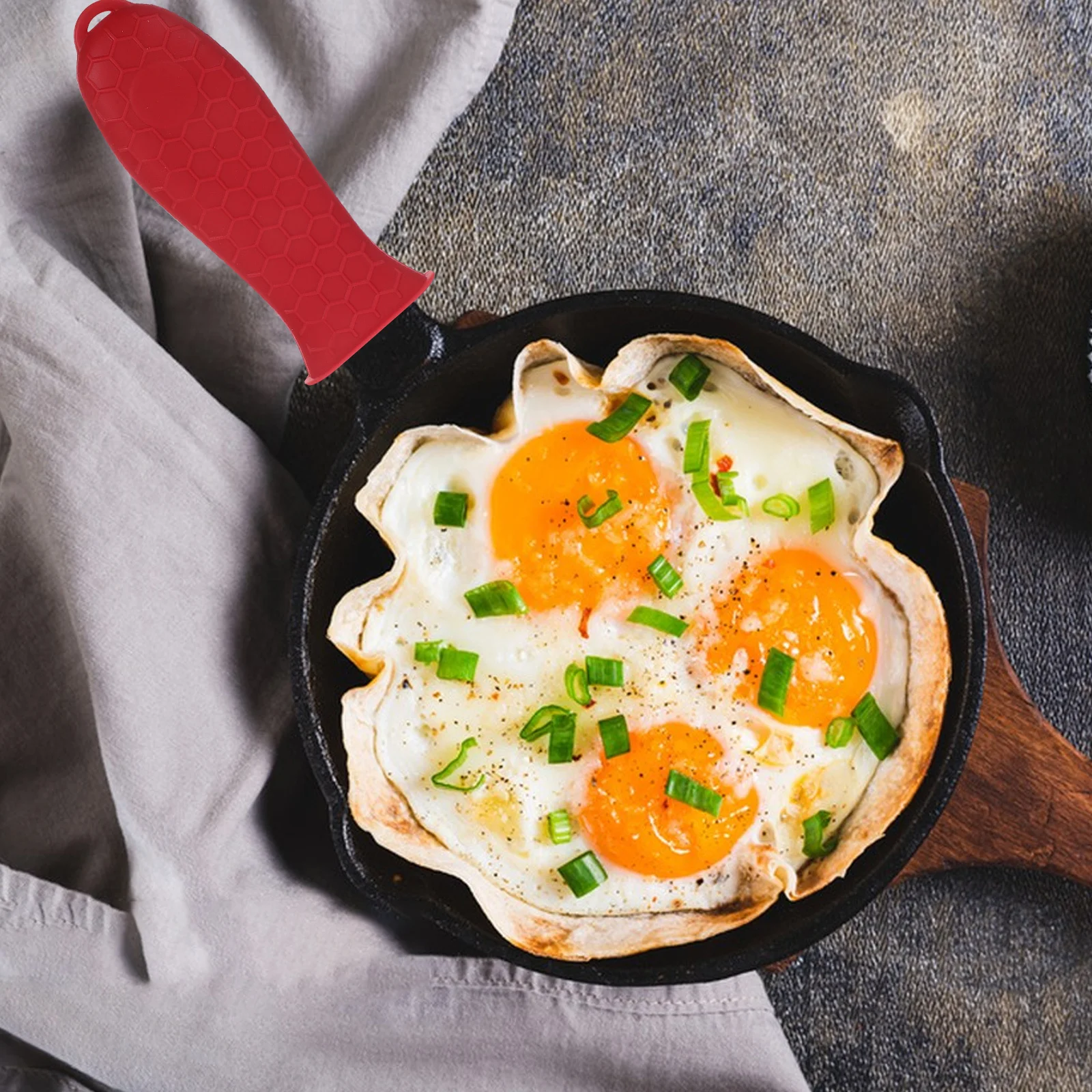 6Pcs Silicone Pot Handle Cover Heat Resistant Silicone Grip Non Slip Pan Handle Protector for Cast Iron Skillet Casserole Frying
6Pcs Silicone Pot Handle Cover Heat Resistant Silicone Grip Non Slip Pan Handle Protector for Cast Iron Skillet Casserole Frying