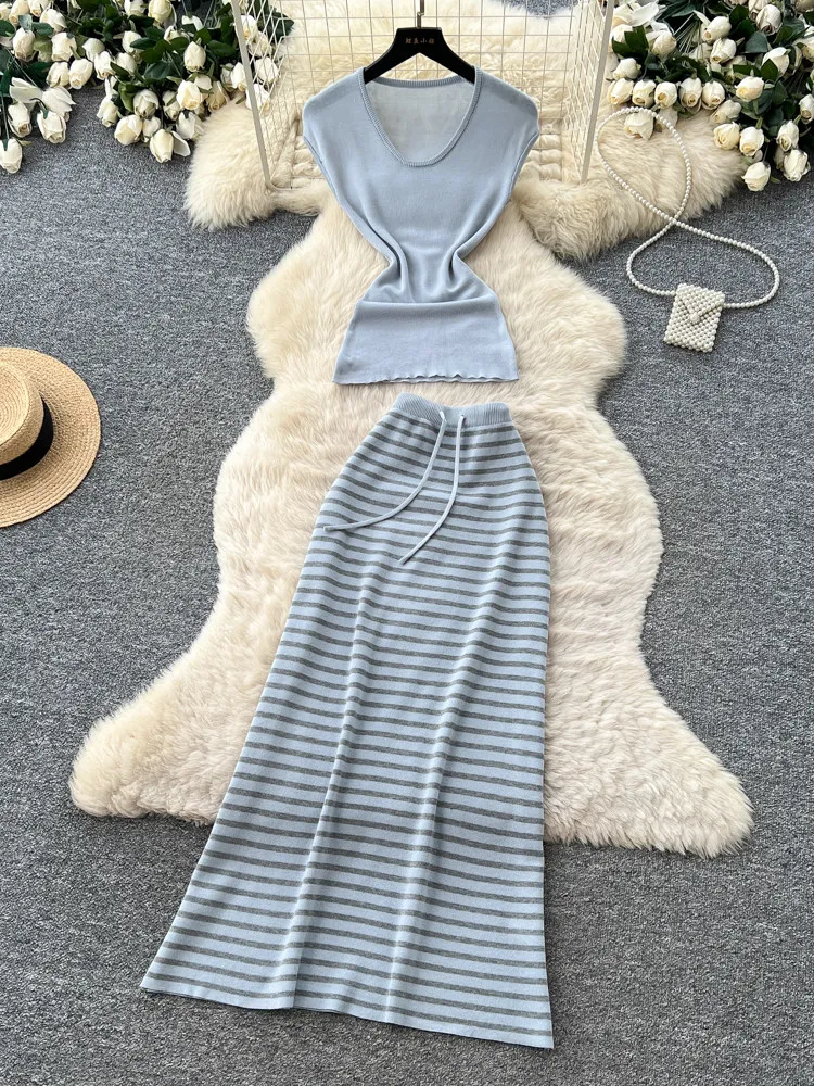 Lazy Style Striped Skirt Set Knit Tank Top High Waist Drawstring Skirt 2 Piece Set Women Summer Commute Slim Woman Skirts Suit
Lazy Style Striped Skirt Set Knit Tank Top High Waist Drawstring Skirt 2 Piece Set Women Summer Commute Slim Woman Skirts Suit