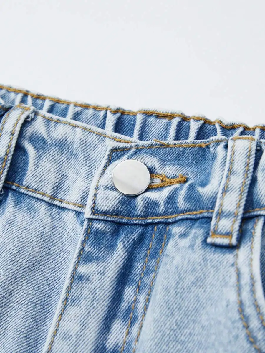 Light Blue Washed Elastic Waist Loose Straight Leg Casual Jeans
Light Blue Washed Elastic Waist Loose Straight Leg Casual Jeans