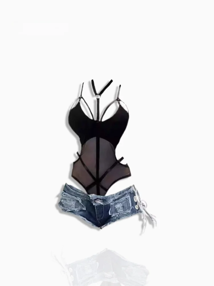 Original Design FULUOLA One-Piece Suit with Lace Splicing Design Strap Denim Pants High Waist Straight Leg ort Length
Original Design FULUOLA One-Piece Suit with Lace Splicing Design Strap Denim Pants High Waist Straight Leg ort Length