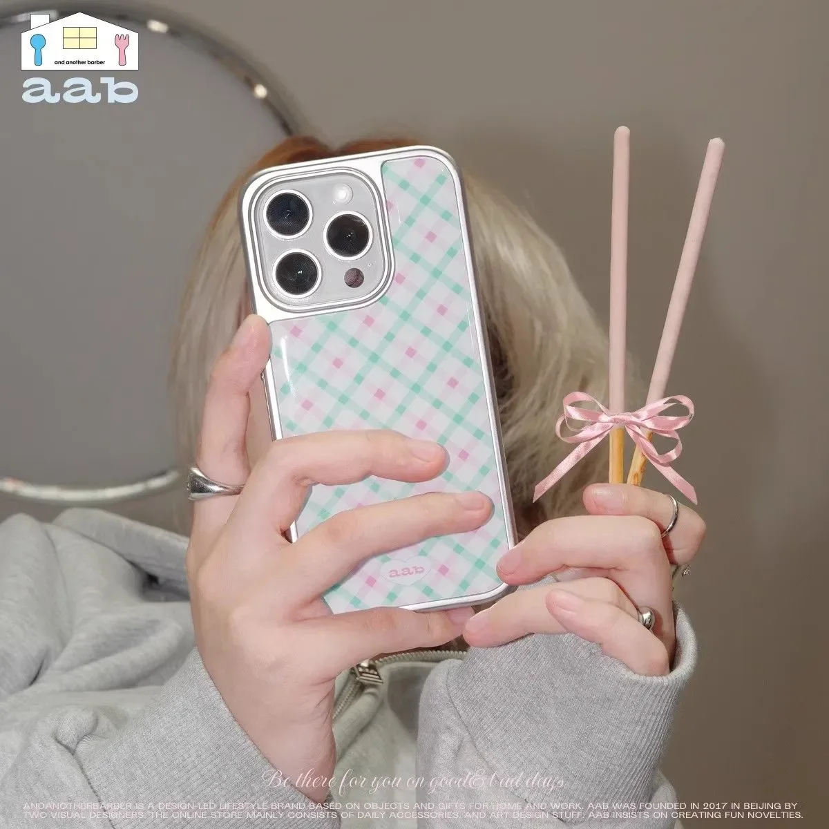 INS Korean Pink Green Grid Electroplating Drip Glue Phone Case For Samsung S23 24 25 26 Fe Plus Ultra Edge Phone Y2k Cover
INS Korean Pink Green Grid Electroplating Drip Glue Phone Case For Samsung S23 24 25 26 Fe Plus Ultra Edge Phone Y2k Cover
