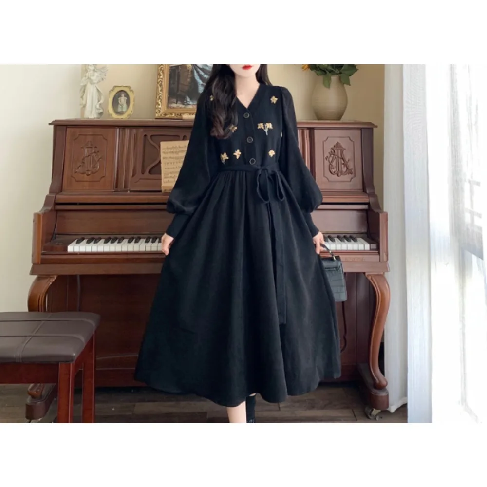 Элегантные винтажные вязаные платья феи на шнуровке и пуговицах, вечерняя женская одежда больших размеров High Street
Элегантные винтажные вязаные платья феи на шнуровке и пуговицах, вечерняя женская одежда больших размеров High Street