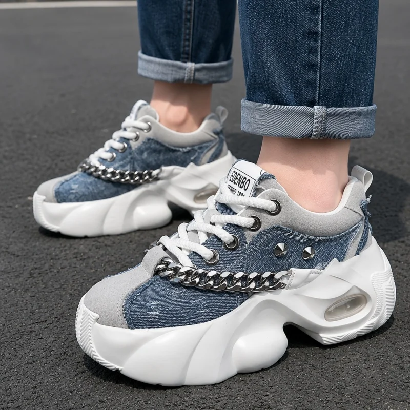 Thick Sole Pu Leather Running Footwear 2026 Autumn New Mens Sports Shoes Fashionable Comfortable Outdoor Anti Slip Male Sneakers
Thick Sole Pu Leather Running Footwear 2026 Autumn New Mens Sports Shoes Fashionable Comfortable Outdoor Anti Slip Male Sneakers