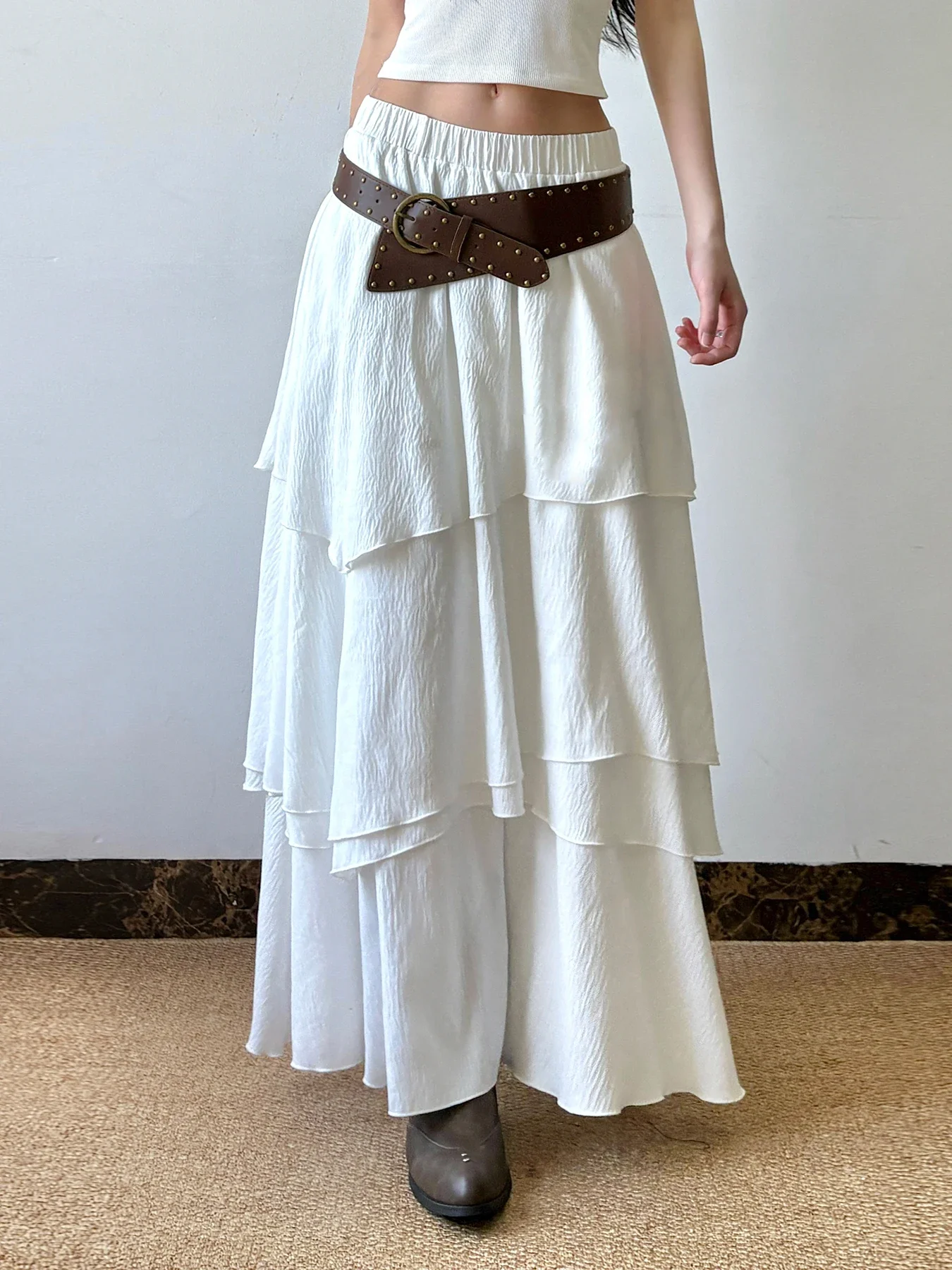 Элегантная многослойная длинная юбка Fairycore Y2k, свободные белые юбки с высокой талией для женщин, винтажная одежда 90-х годов, летние каникулы
Элегантная многослойная длинная юбка Fairycore Y2k, свободные белые юбки с высокой талией для женщин, винтажная одежда 90-х годов, летние каникулы