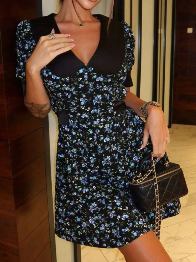 FDYOUI Vintage Casual Turn-down Collar High Waist A-line Short Dress Women's Summer Tunics Bandage Floral Print Party Dresses
FDYOUI Vintage Casual Turn-down Collar High Waist A-line Short Dress Women's Summer Tunics Bandage Floral Print Party Dresses