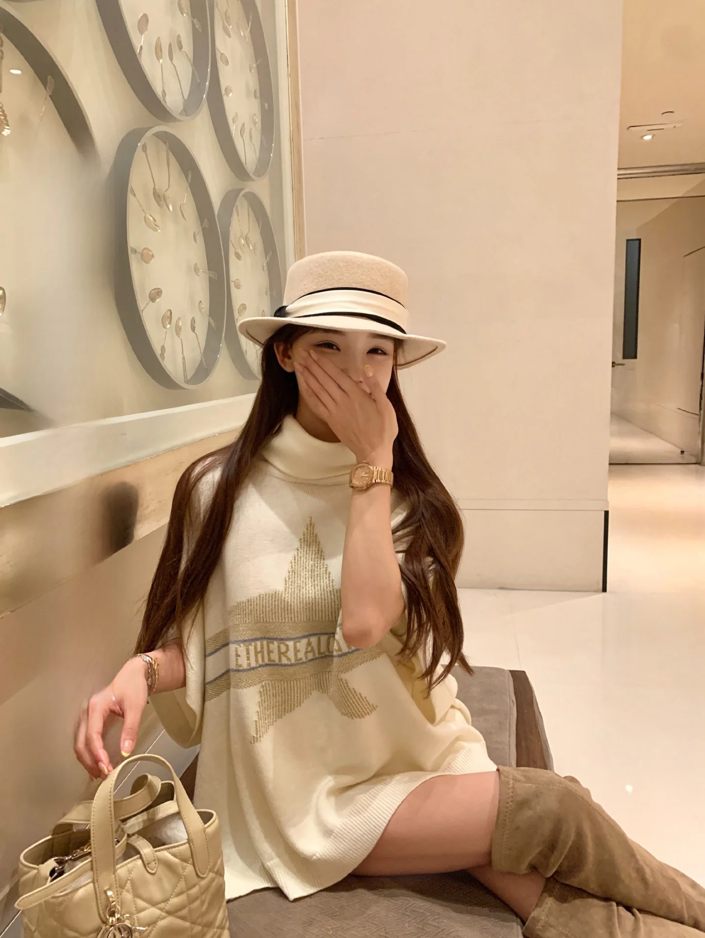 OKMASHOP Vintage High Collar Knitted Top Women Loose Batwing Sleeve Spring Fashion Korean Style Breathable Comfortable
OKMASHOP Vintage High Collar Knitted Top Women Loose Batwing Sleeve Spring Fashion Korean Style Breathable Comfortable