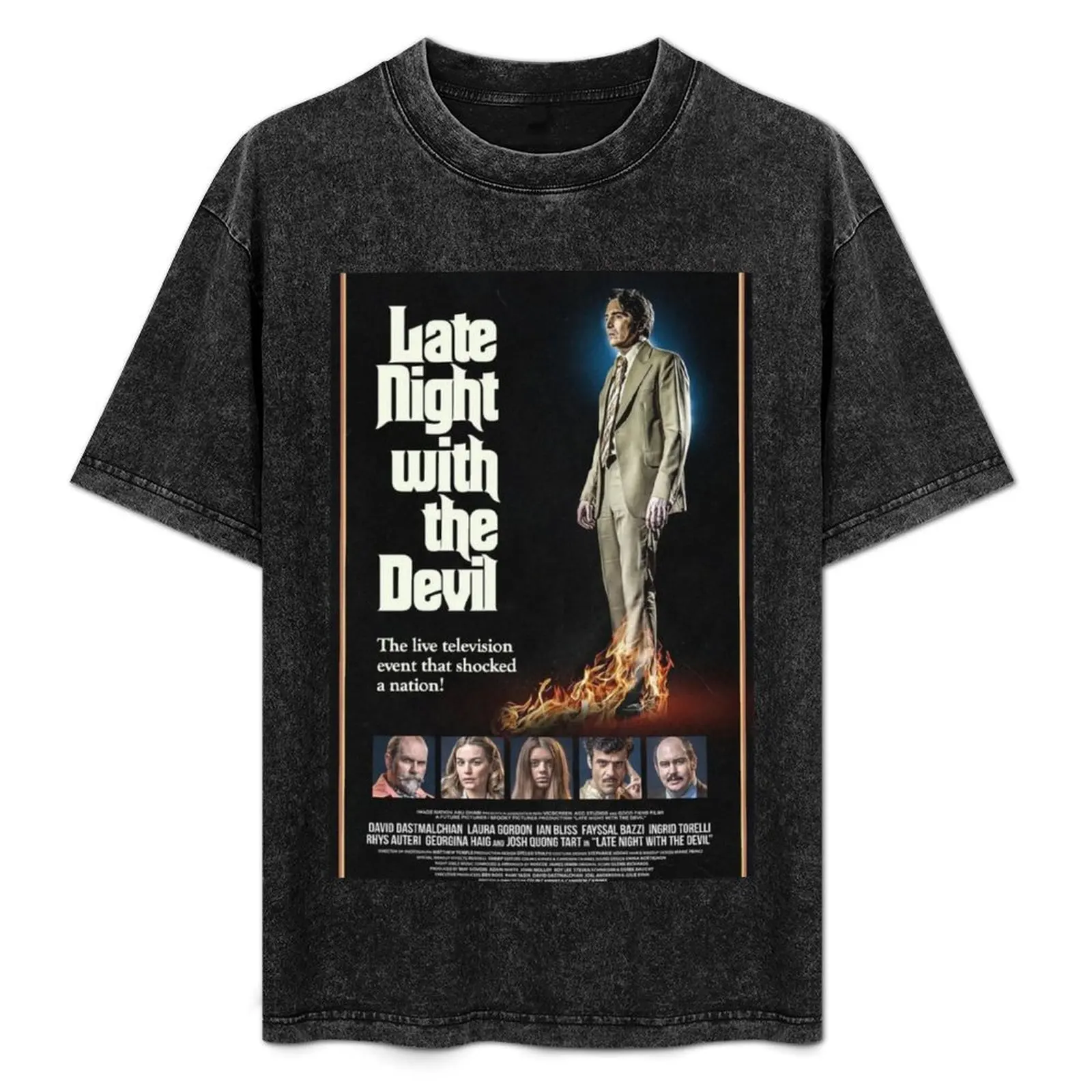 LATE NIGHT WITH THE DEVIL Official Poster T-Shirt Clothing sublime summer 2025 T-shirt men
LATE NIGHT WITH THE DEVIL Official Poster T-Shirt Clothing sublime summer 2025 T-shirt men