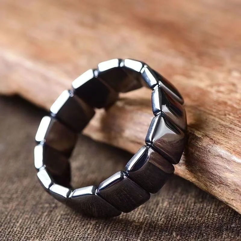 Natural Terahertz Magnetic Bracelet, Simple and Versatile Men's and Women's Hands
Natural Terahertz Magnetic Bracelet, Simple and Versatile Men's and Women's Hands
