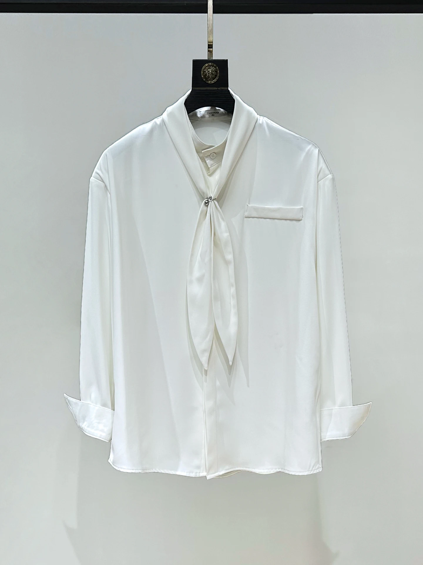Loose Casual Design Men's White irt with Tie Long Sve Stand Collar Inner Wear Comfortable Polyester Fiber Youth Sle
Loose Casual Design Men's White irt with Tie Long Sve Stand Collar Inner Wear Comfortable Polyester Fiber Youth Sle