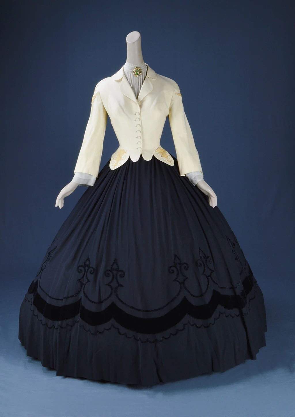 Movie The Great Sinner Pauline Ostrovsky Cosplay Costume Women Bodice Two-piece Period Skirt Gown Retro Party Stage Outfits
Movie The Great Sinner Pauline Ostrovsky Cosplay Costume Women Bodice Two-piece Period Skirt Gown Retro Party Stage Outfits