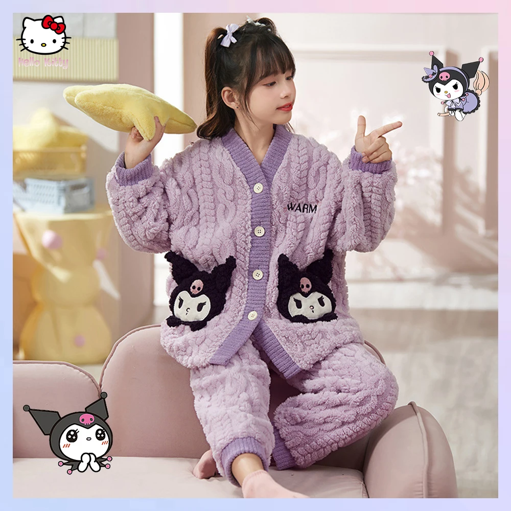 Весенне-Осенняя детская плюшевая Пижама кардиган аниме Sanrioed Cinnamoroll Kuromi Милая мультяшная девочка повседневная теплая Домашняя одежда ночное белье
Весенне-Осенняя детская плюшевая Пижама кардиган аниме Sanrioed Cinnamoroll Kuromi Милая мультяшная девочка повседневная теплая Домашняя одежда ночное белье