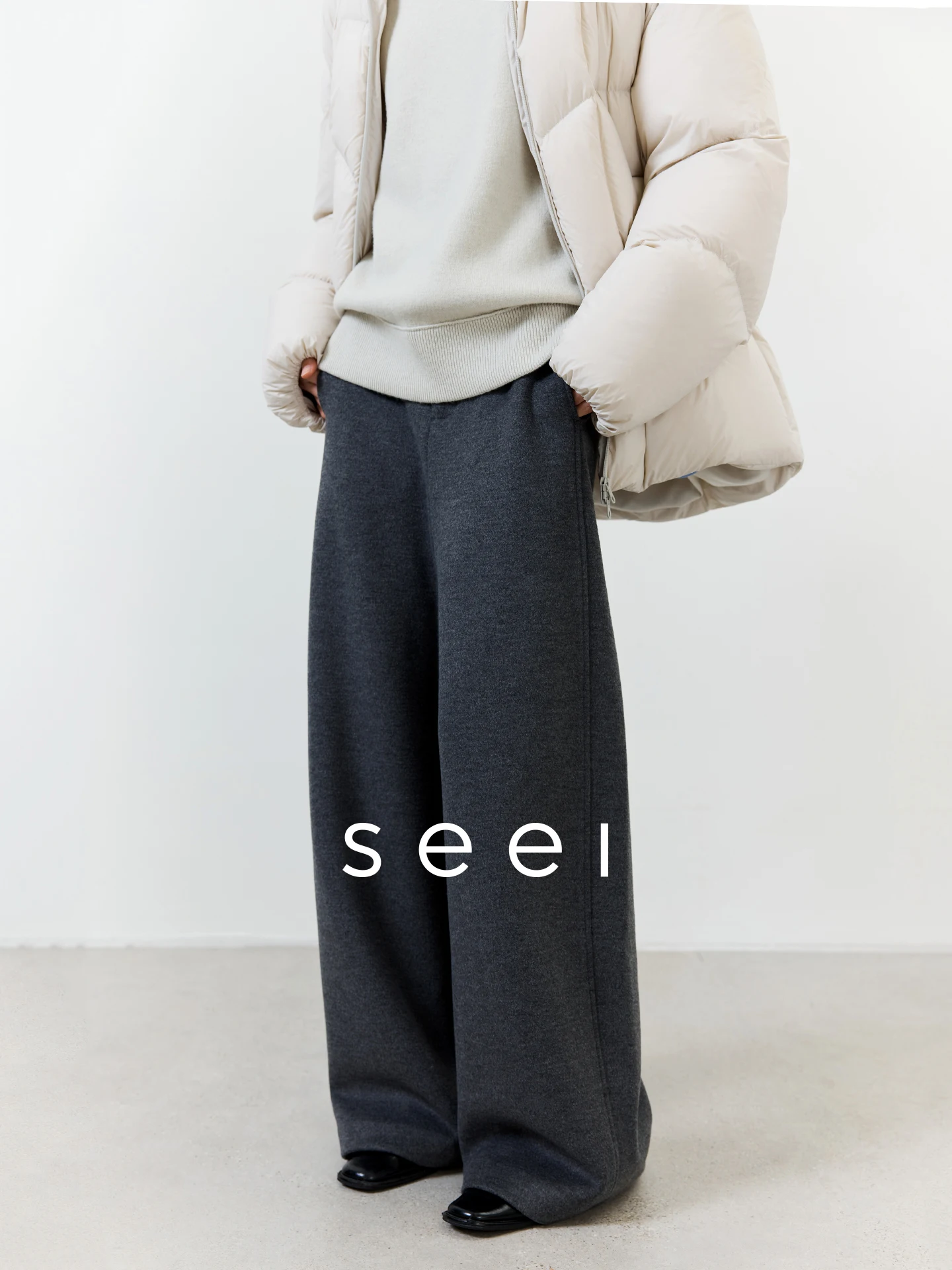 Thiened Warm Straight Leg Casual Woolen Pants Women Winter High Waist Zipper Polyester Rayon Acrylic Camel Hair Silk
Thiened Warm Straight Leg Casual Woolen Pants Women Winter High Waist Zipper Polyester Rayon Acrylic Camel Hair Silk