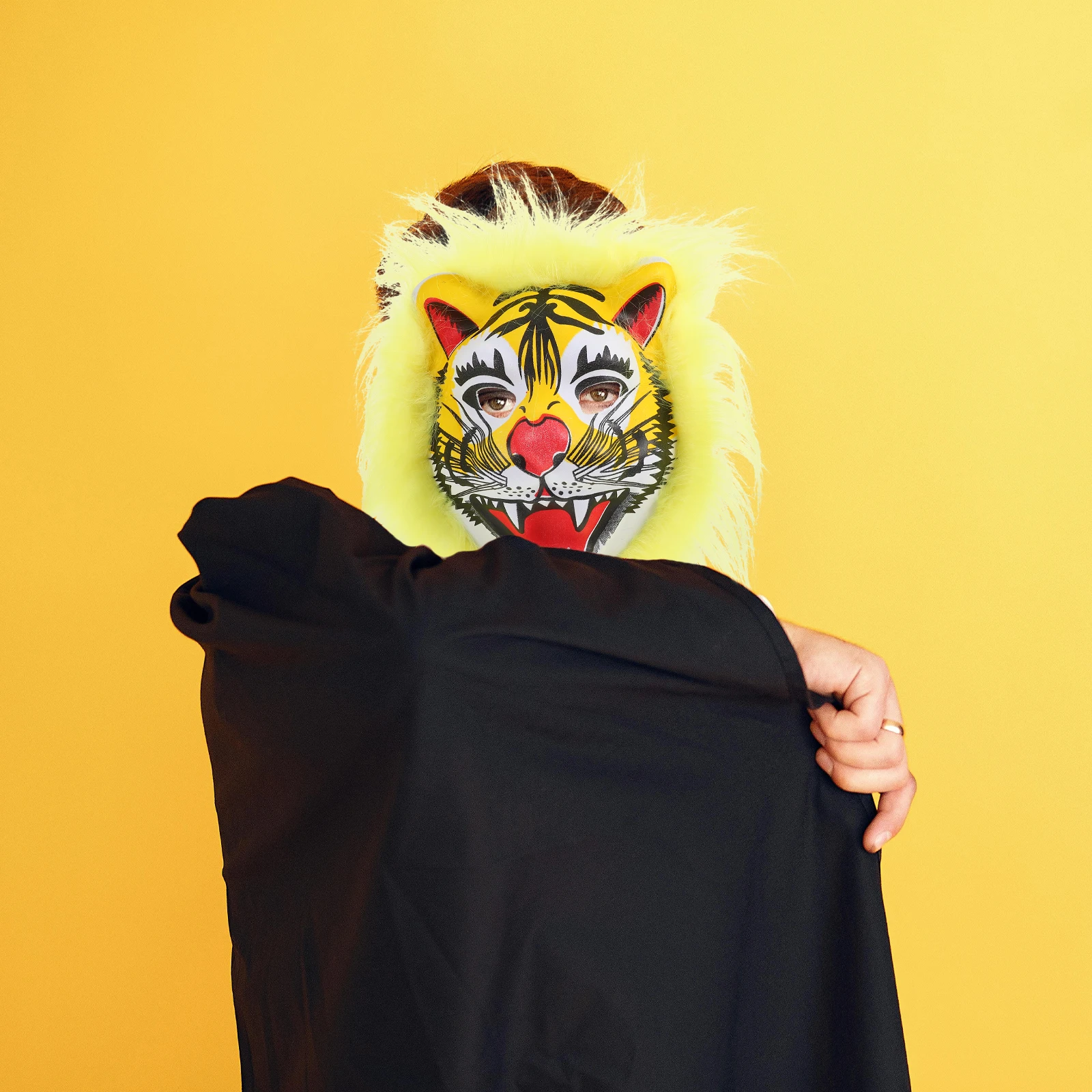 Tiger Mask Eva Polyester Fiber Animal Costume Mask for Halloween Cosplay Theater Themed Events Masquerade Masks
Tiger Mask Eva Polyester Fiber Animal Costume Mask for Halloween Cosplay Theater Themed Events Masquerade Masks