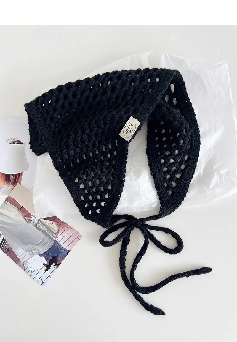Handmade Crochet Headscarf for Women Korean Style Breathable Spring Autumn Fashion Literary Hollow Triangle Headband
Handmade Crochet Headscarf for Women Korean Style Breathable Spring Autumn Fashion Literary Hollow Triangle Headband