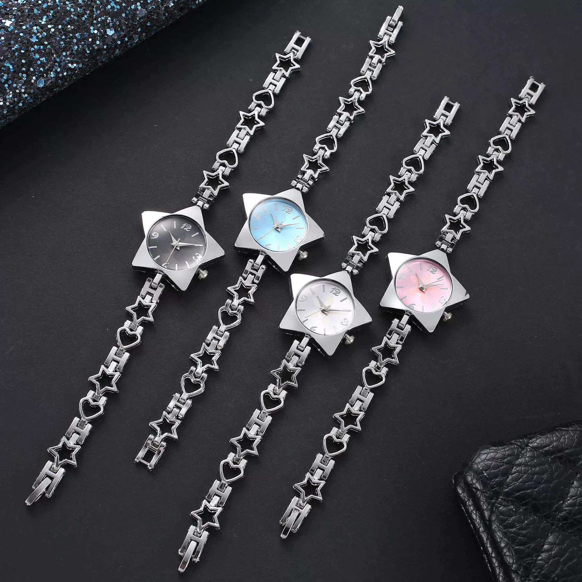 New Fashion Watches For Woman Pentagram Casual Quartz Watch Women Students Stainless Steel Bracelet Watches Gifts Reloj Mujer
New Fashion Watches For Woman Pentagram Casual Quartz Watch Women Students Stainless Steel Bracelet Watches Gifts Reloj Mujer