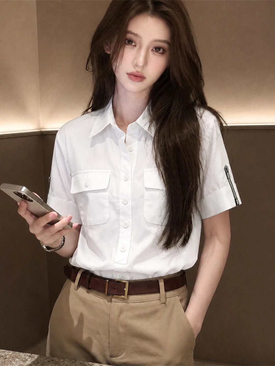 Commute Pure Color Short Sleeve Shirt Double Pocket High-End Simple Match Women's Korean Style Straight Tube Silk Top
Commute Pure Color Short Sleeve Shirt Double Pocket High-End Simple Match Women's Korean Style Straight Tube Silk Top