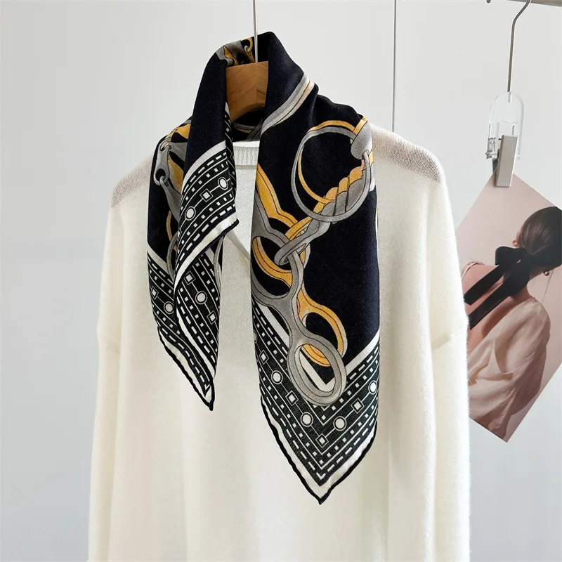 Silk Wool Scarf 65CM Hand Rolled Edges Scarfs Luxury Designer Scarfs Small Shawl Christmas Gift Neck Decoration
Silk Wool Scarf 65CM Hand Rolled Edges Scarfs Luxury Designer Scarfs Small Shawl Christmas Gift Neck Decoration