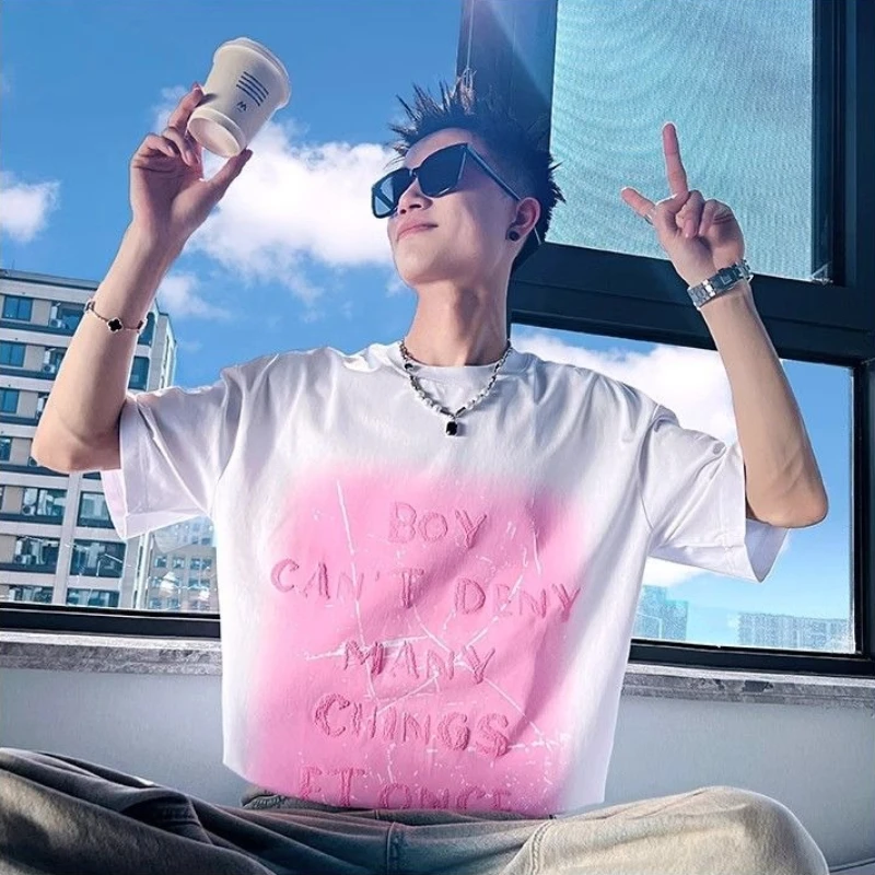 Men's Gradient Pink Short Sleeve T-Shirt 2026 Summer New Fashion Casual Comfortable Tee for Daily Wear
Men's Gradient Pink Short Sleeve T-Shirt 2026 Summer New Fashion Casual Comfortable Tee for Daily Wear