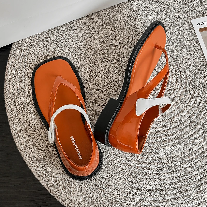 Fashion Black Women's Beach Shoes Thick Sole Soft PU Leather Platform Flat Sandals for Lady 2025 Summer Casual Light Footwear
Fashion Black Women's Beach Shoes Thick Sole Soft PU Leather Platform Flat Sandals for Lady 2025 Summer Casual Light Footwear