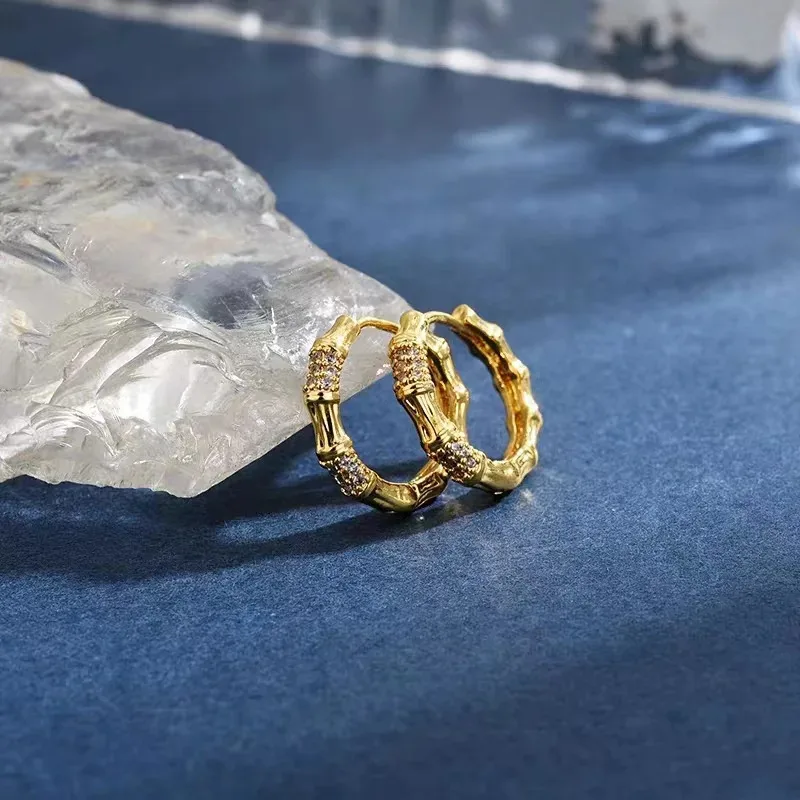 Luxury 24K 9999 Pure Gold real gold Bamboo Earrings Women's Simple Elegant Design Ear Buckle
Luxury 24K 9999 Pure Gold real gold Bamboo Earrings Women's Simple Elegant Design Ear Buckle