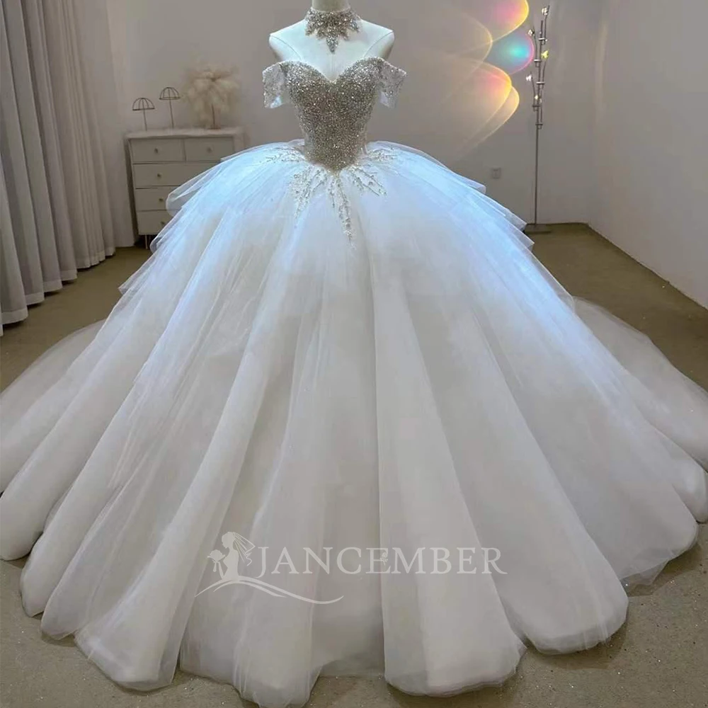 Stunning Lace Ball Gown Wedding Dress for Bride Short Sleeves Lace Wedding Dresses Court Train Ruffle 2025 فساتين حفلا
Stunning Lace Ball Gown Wedding Dress for Bride Short Sleeves Lace Wedding Dresses Court Train Ruffle 2025 فساتين حفلا