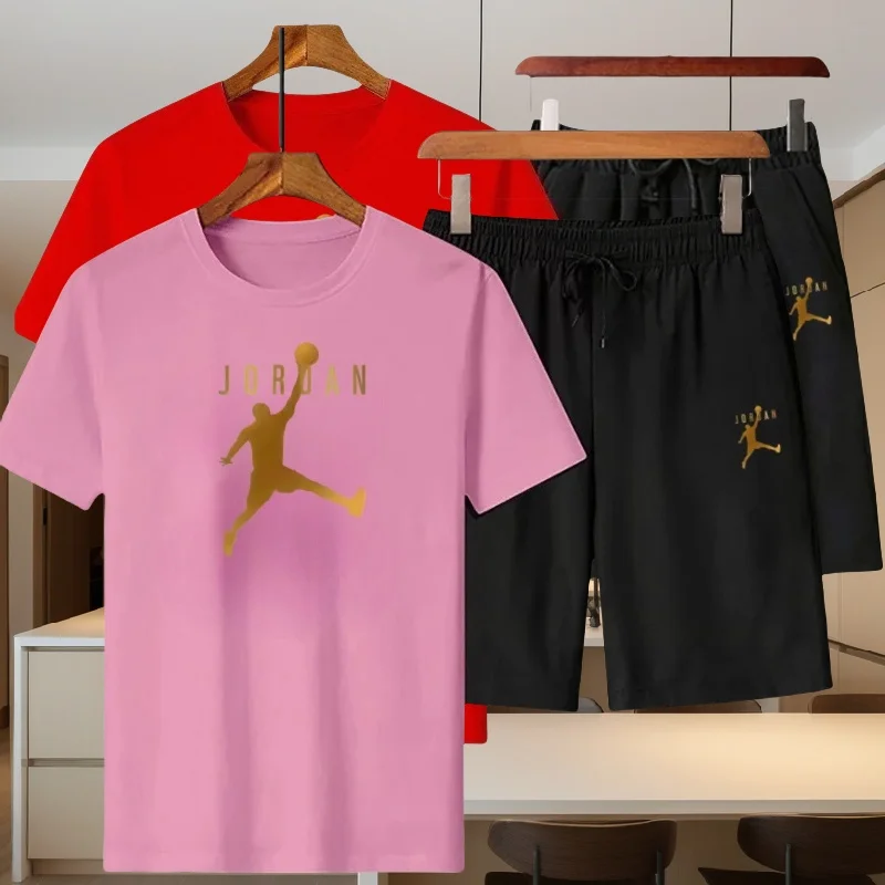 Men's summer sportswear set: round-neck short-sleeved T-shirt, five-inch shorts, slim and fashionable two-piece men's clothing
Men's summer sportswear set: round-neck short-sleeved T-shirt, five-inch shorts, slim and fashionable two-piece men's clothing