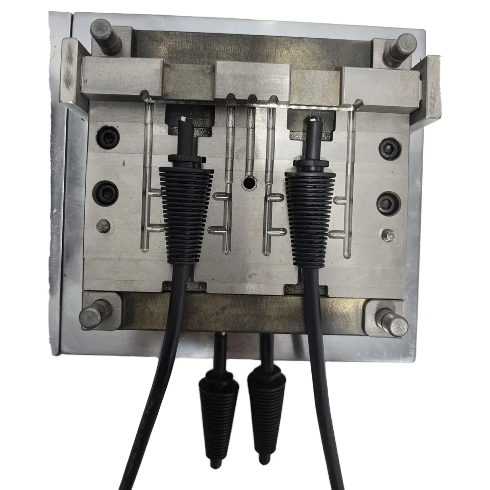 Electric Distributor Trimmer Charging Cable Plug Mould Manufacturer Power Swivel Wire Plug Mould Molding
Electric Distributor Trimmer Charging Cable Plug Mould Manufacturer Power Swivel Wire Plug Mould Molding