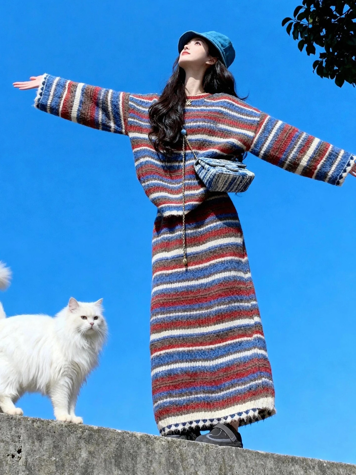 Winter Fashionable Striped Knitted Sweater And Half Skirt Set plus Size Women Comfortable Warm High Waist round Neck Two Piec...
Winter Fashionable Striped Knitted Sweater And Half Skirt Set plus Size Women Comfortable Warm High Waist round Neck Two Piec...