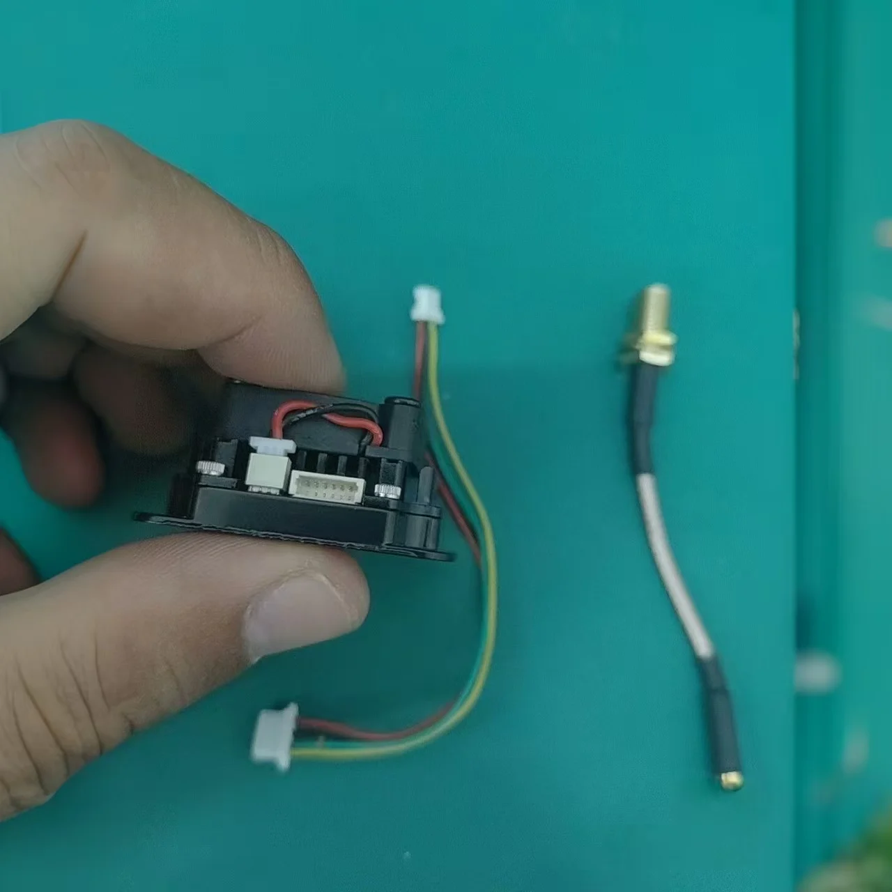 Передача видео 4,9G 5,8G 6,1G VTX Высокая мощность 3 Вт VTX Дрон-передатчик FPV Дистанционный сигнал Стабильный приемник для очков FPV
Передача видео 4,9G 5,8G 6,1G VTX Высокая мощность 3 Вт VTX Дрон-передатчик FPV Дистанционный сигнал Стабильный приемник для очков FPV