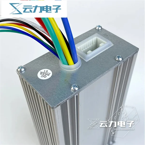 Контроллер Yunli 60 В 28A 9 Mosfet, набор контроллеров для электрического скутера и мотоцикла с дроссельной заслонкой LH-100 для замены ремонта
Контроллер Yunli 60 В 28A 9 Mosfet, набор контроллеров для электрического скутера и мотоцикла с дроссельной заслонкой LH-100 для замены ремонта