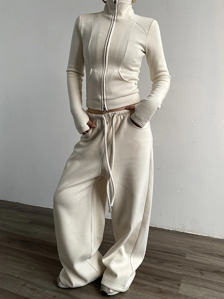 Slim Fit Hoodie Set Women's New Autumn Winter American Wide Leg Pants Two Piece Set High Waist Zipper Closure Warmth Function
Slim Fit Hoodie Set Women's New Autumn Winter American Wide Leg Pants Two Piece Set High Waist Zipper Closure Warmth Function