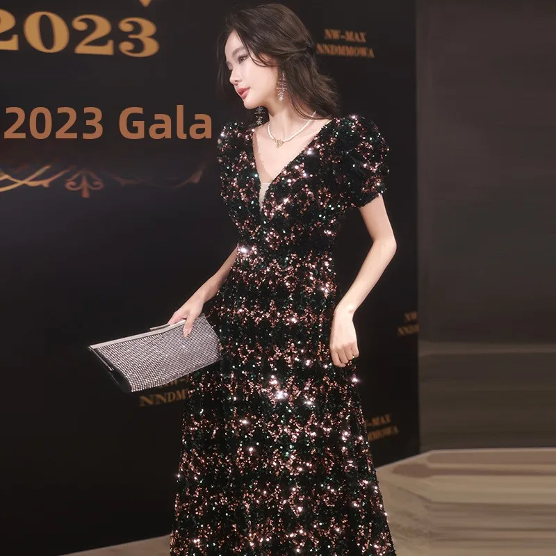 Изысканное вечернее платье с пайетками для женщин: свадебное, для помолвки, для ведущей, роскошное, элегантное, высококлассное, с коротким рукавом, в пол
Изысканное вечернее платье с пайетками для женщин: свадебное, для помолвки, для ведущей, роскошное, элегантное, высококлассное, с коротким рукавом, в пол