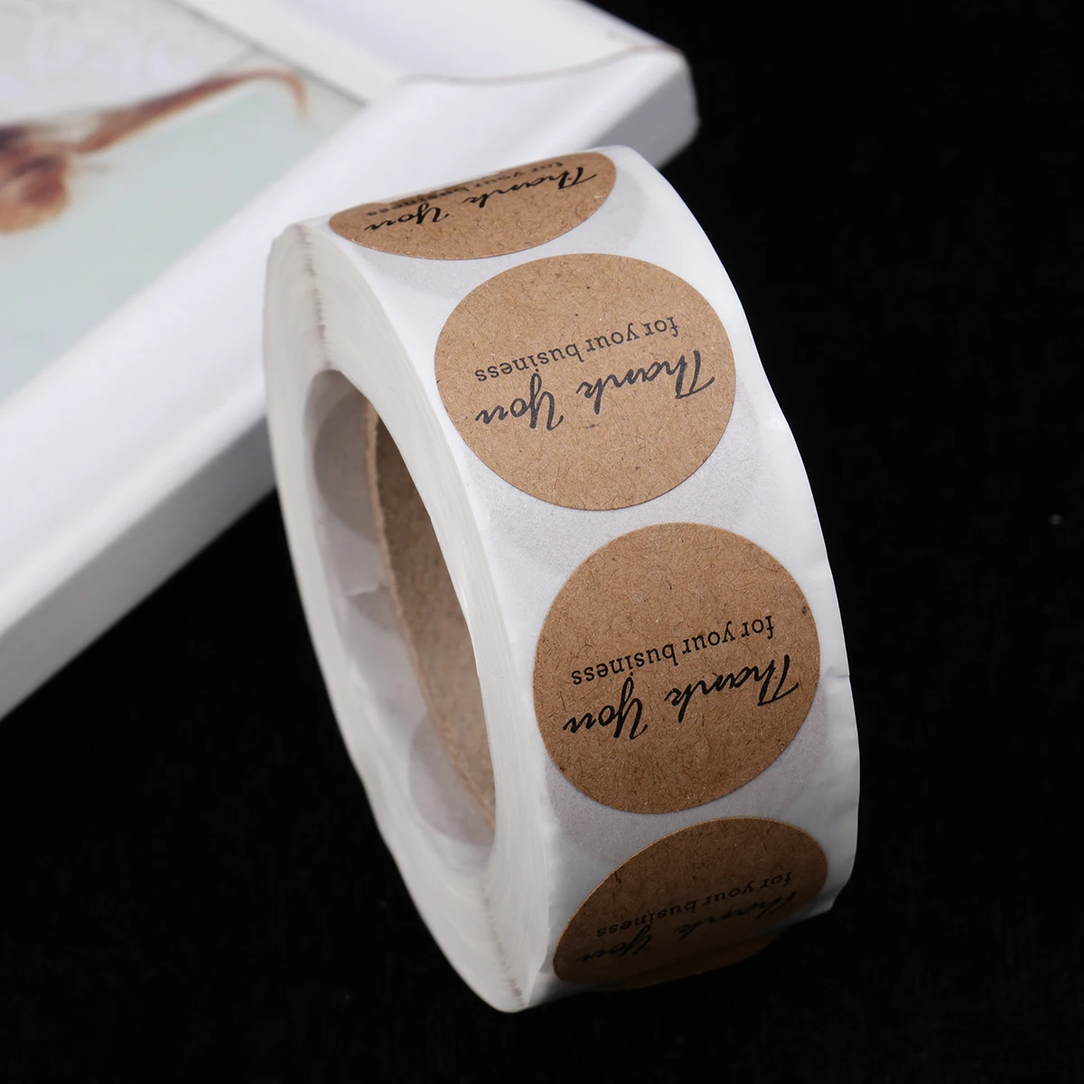 500pcs 1 Roll Round Label Kraft Paper Sealing Stickers Adhesive Eco-Friendly Decorative Packaging Cookie Bag Labels Bakery
500pcs 1 Roll Round Label Kraft Paper Sealing Stickers Adhesive Eco-Friendly Decorative Packaging Cookie Bag Labels Bakery
