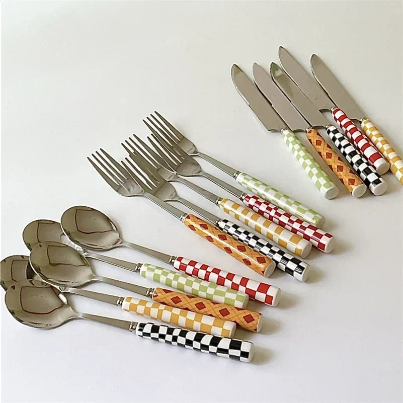 3pcs/set Stainless Steel Knife Fork Spoon Checkerboard Ceramic Handle Cutlery Set Western Tableware Dessert Fork Knife Spoon
3pcs/set Stainless Steel Knife Fork Spoon Checkerboard Ceramic Handle Cutlery Set Western Tableware Dessert Fork Knife Spoon