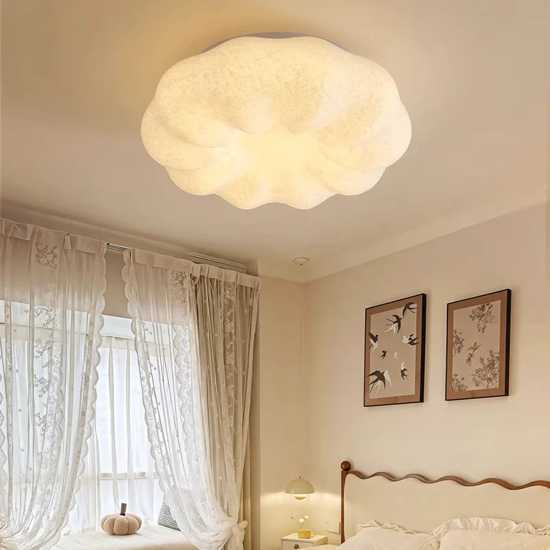Minimalist Creative Ceiling Lamp Study Light Cream Style Handmade Silk Bedroom Cafe Parlor Ceiling Light Cloud Lampshade Fixture
Minimalist Creative Ceiling Lamp Study Light Cream Style Handmade Silk Bedroom Cafe Parlor Ceiling Light Cloud Lampshade Fixture
