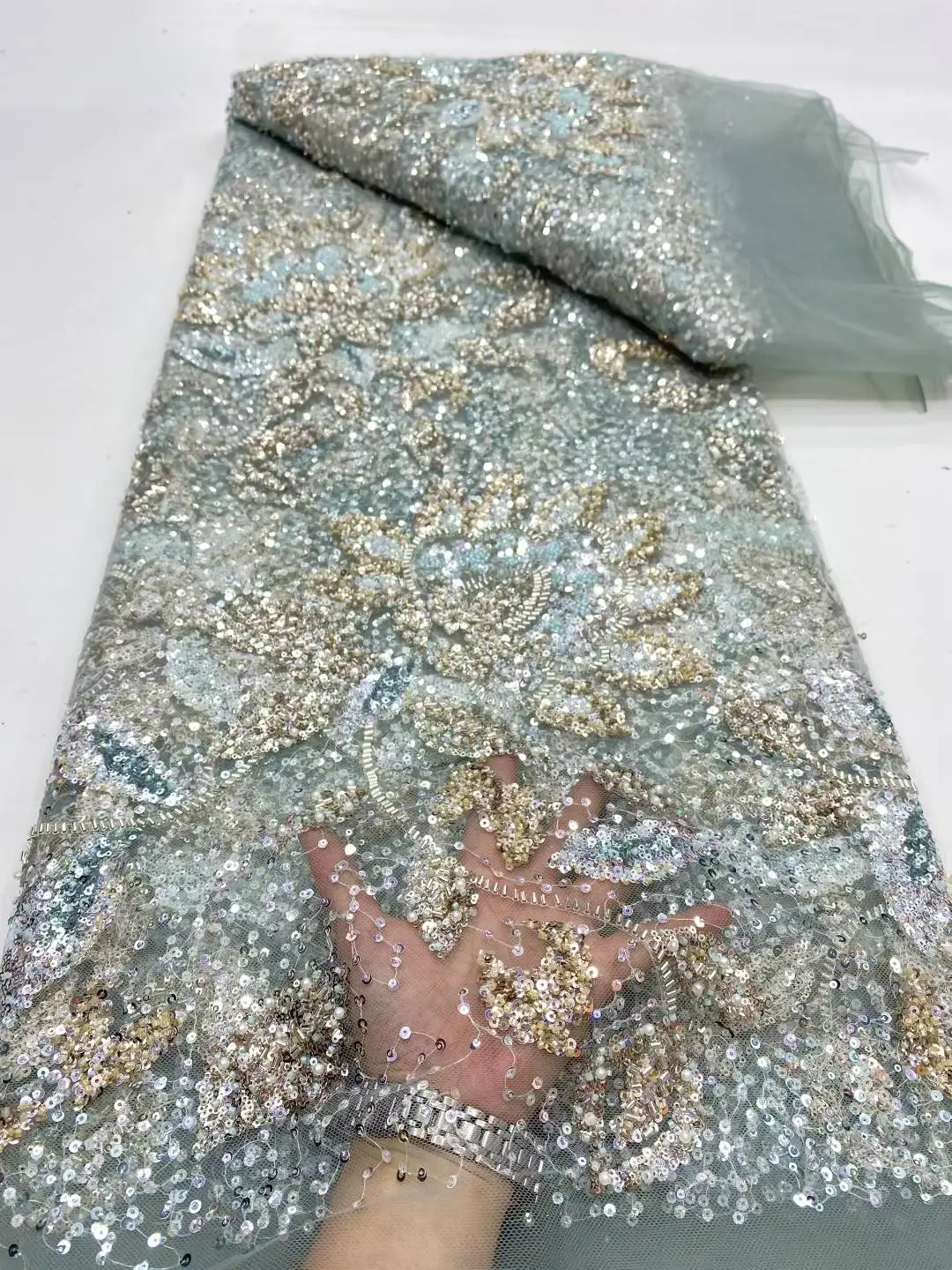 Luxury African Beaded 2025 High Quality Nigerian Sequins With Pearl Lace French Tulle Lace Fabric For Party Dress Sewing
Luxury African Beaded 2025 High Quality Nigerian Sequins With Pearl Lace French Tulle Lace Fabric For Party Dress Sewing