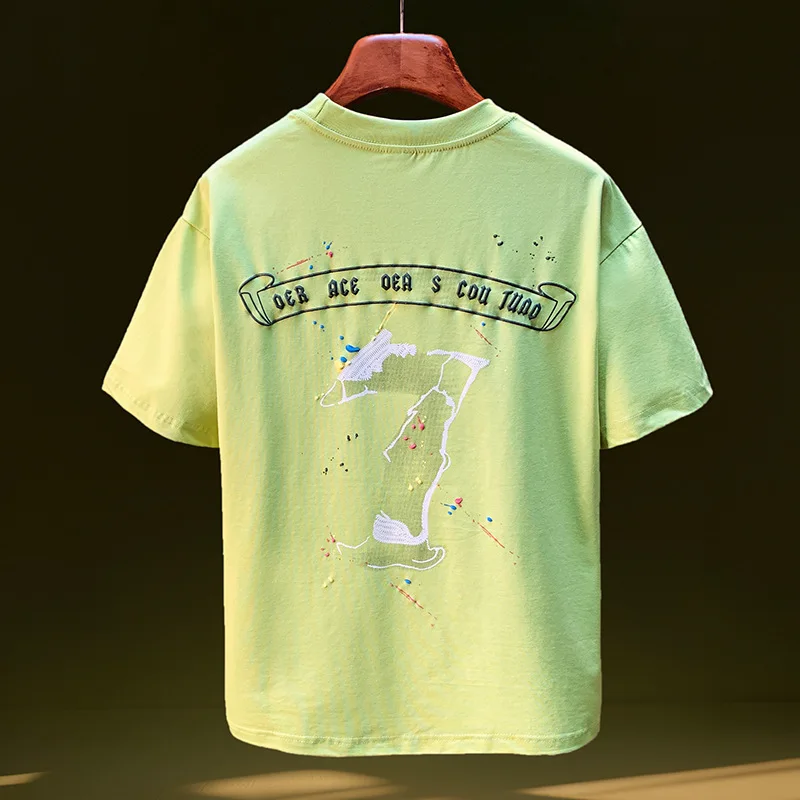 Summer high-end men's short sleeved T-shirt loose casual fashion top 2025 new trend embroidered printed men's clothing
Summer high-end men's short sleeved T-shirt loose casual fashion top 2025 new trend embroidered printed men's clothing