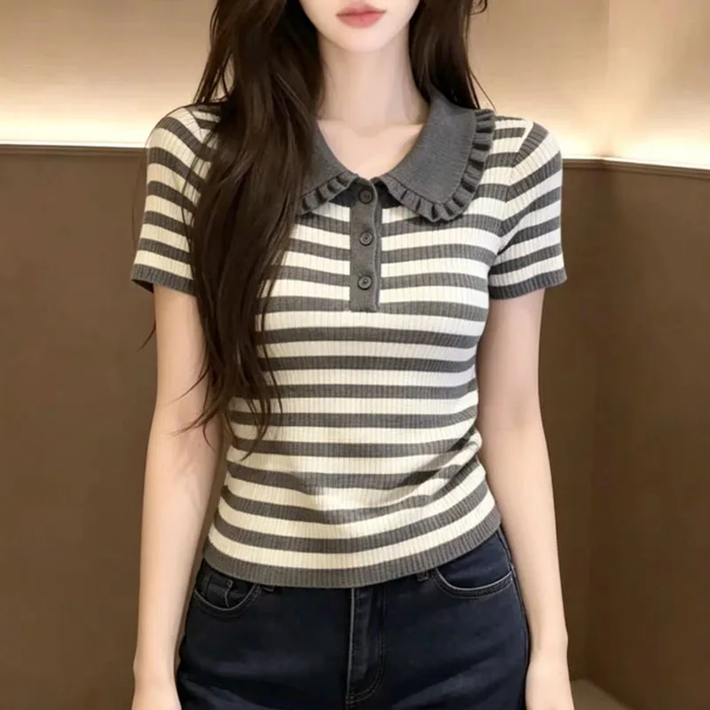 Knitwears Knitted Sweater Women Pullovers Fashion Summer Short Sleeve Collar Striped Knit Sweater Pullover Women Tops
Knitwears Knitted Sweater Women Pullovers Fashion Summer Short Sleeve Collar Striped Knit Sweater Pullover Women Tops