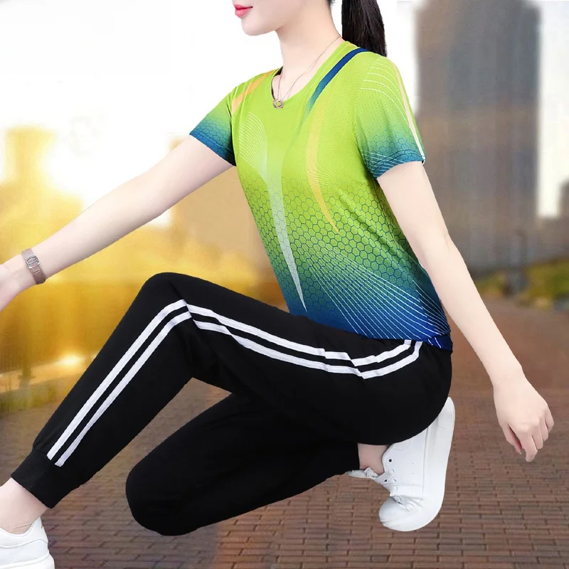 Qui Dry Fitn Sportswear Set Women's Summer Faion Thin Seven-Foot Pants Gymwear Two-Piece Set Breathable Comfortable
Qui Dry Fitn Sportswear Set Women's Summer Faion Thin Seven-Foot Pants Gymwear Two-Piece Set Breathable Comfortable