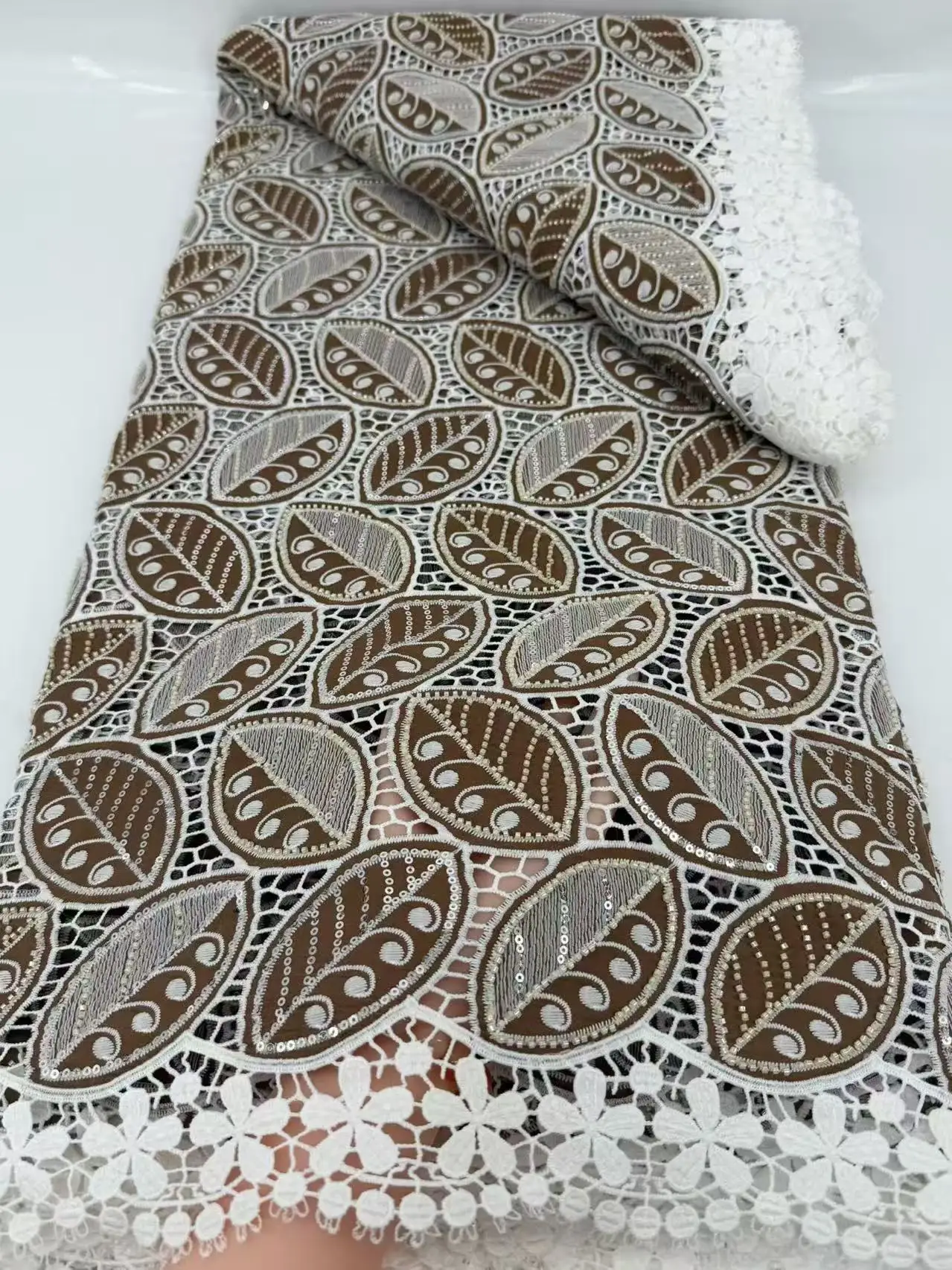 Nigeria Cotton Guipure Cord Lace Fabric 2026 African Colorful Guipure Lace Latest DesignFor Women's Party Dresses Sewings
Nigeria Cotton Guipure Cord Lace Fabric 2026 African Colorful Guipure Lace Latest DesignFor Women's Party Dresses Sewings