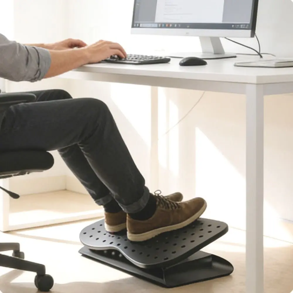 Sturdy Ergonomic Under Desk Footrest Hollow Out 6 Level Office Desk Leg Rest Large Load Bearing Breathable Foot Stool At Work
Sturdy Ergonomic Under Desk Footrest Hollow Out 6 Level Office Desk Leg Rest Large Load Bearing Breathable Foot Stool At Work