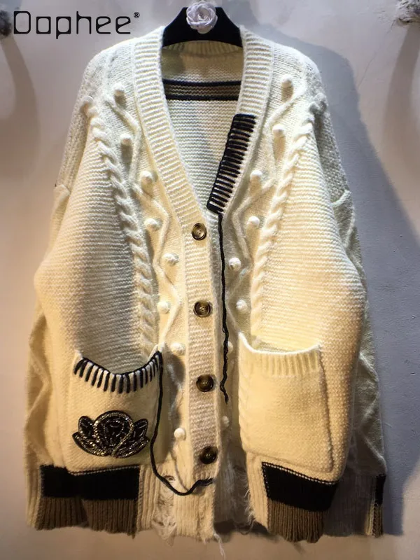 Europe Station 2025 Autumn New Heavy Embellished Beaded Pocket Loose Slimming Color Block Sweater Cardigan Coat for Women
Europe Station 2025 Autumn New Heavy Embellished Beaded Pocket Loose Slimming Color Block Sweater Cardigan Coat for Women