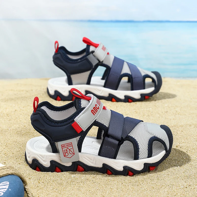 Summer New Hollow Out Children Sandals Anti Odor Lightweight Breathable Beach Shoes Simple Multifunctional Retro Casual Shoes
Summer New Hollow Out Children Sandals Anti Odor Lightweight Breathable Beach Shoes Simple Multifunctional Retro Casual Shoes