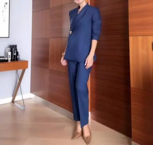 Two Piece Set Women Outfit 2025 Spring Autumn New Solid Color Stand Collar Long Sleeve Top & High Waist Straight Leg Pants Set
Two Piece Set Women Outfit 2025 Spring Autumn New Solid Color Stand Collar Long Sleeve Top & High Waist Straight Leg Pants Set