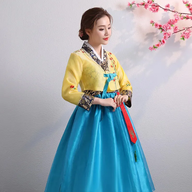 Женская традиционная корейская одежда Hanfu, танцевальные костюмы этнических меньшинств, праздничные новогодние свадебные костюмы
Женская традиционная корейская одежда Hanfu, танцевальные костюмы этнических меньшинств, праздничные новогодние свадебные костюмы