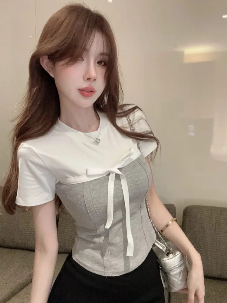 Knot Fake Two-Piece Shoulder Short Sleeve T-Shirt Women Summer Pure Desirable Short Fishbone Unique Beautiful Top Korean Style
Knot Fake Two-Piece Shoulder Short Sleeve T-Shirt Women Summer Pure Desirable Short Fishbone Unique Beautiful Top Korean Style