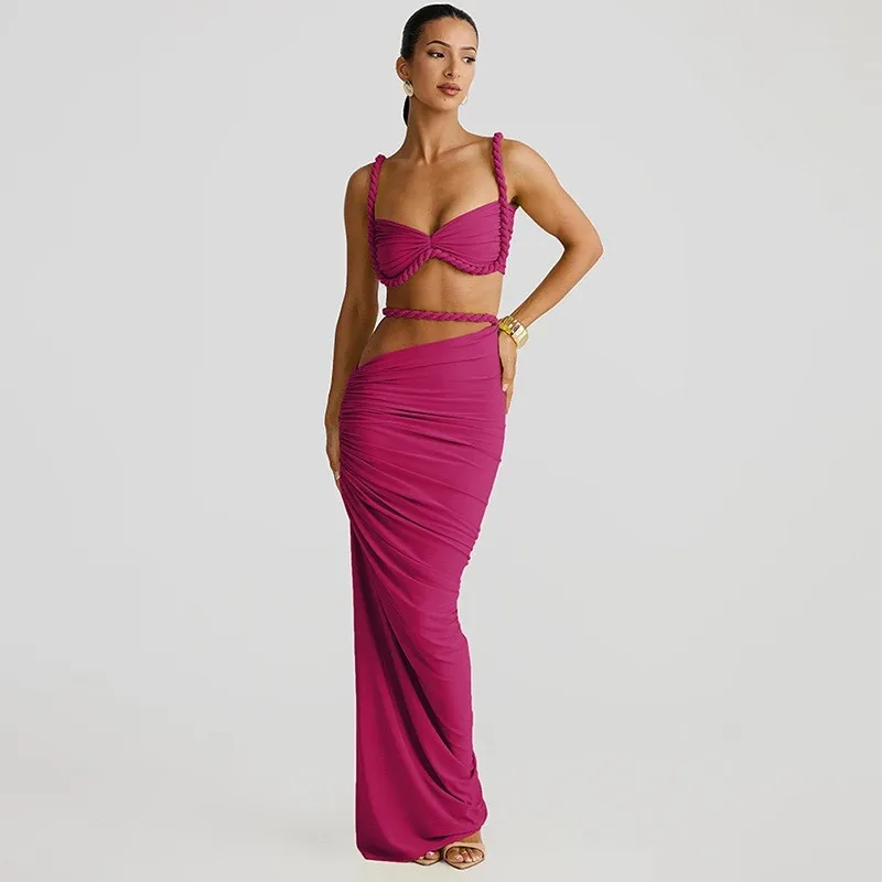 New 2026 Women Summer Style Two-piece Beach Resort Style Bikinis Sexy Swimsuit Backless Halter Neck Strap Hip-covering Skirt
New 2026 Women Summer Style Two-piece Beach Resort Style Bikinis Sexy Swimsuit Backless Halter Neck Strap Hip-covering Skirt