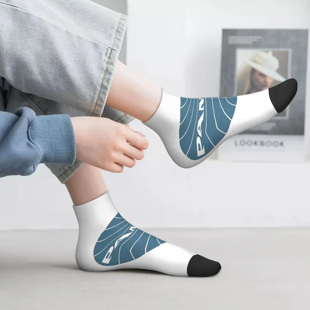 Pan Am ранний глобус 1950-х годов, перевернутые носки в тонкой оправе, впитывающие пот чулки в стиле Харадзюку, всесезонные носки, аксессуары для унисекс 
Pan Am ранний глобус 1950-х годов, перевернутые носки в тонкой оправе, впитывающие пот чулки в стиле Харадзюку, всесезонные носки, аксессуары для унисекс